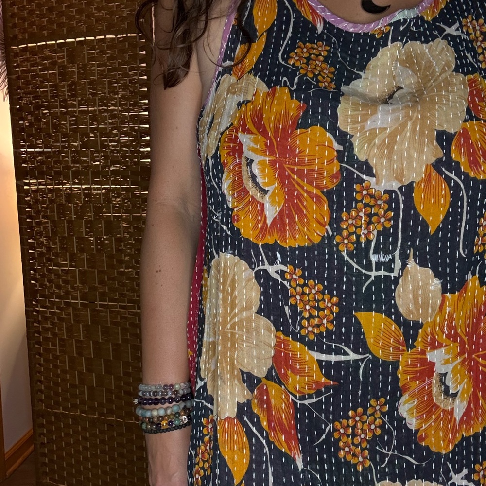 Kantha Bae Floral Apron dress!! 👗